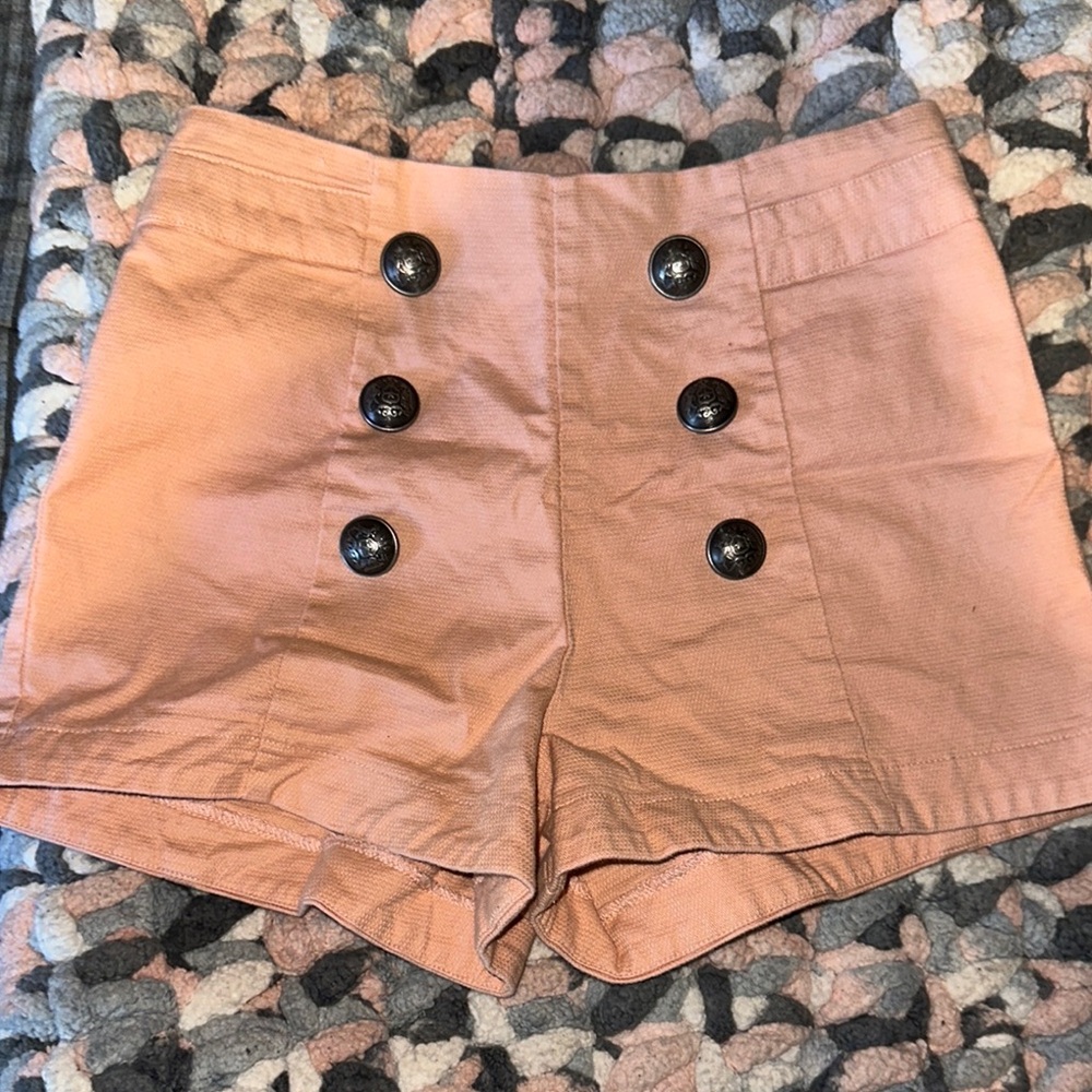⚠️Stylish Peach Women's Shorts